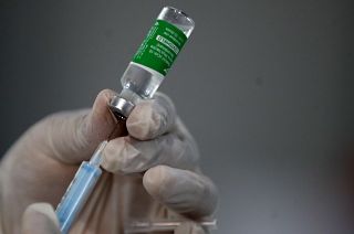 Cimeira da UE debate vacinação e controlo nas fronteiras