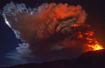 Cada erupción parece mas espectacular que la anterior
