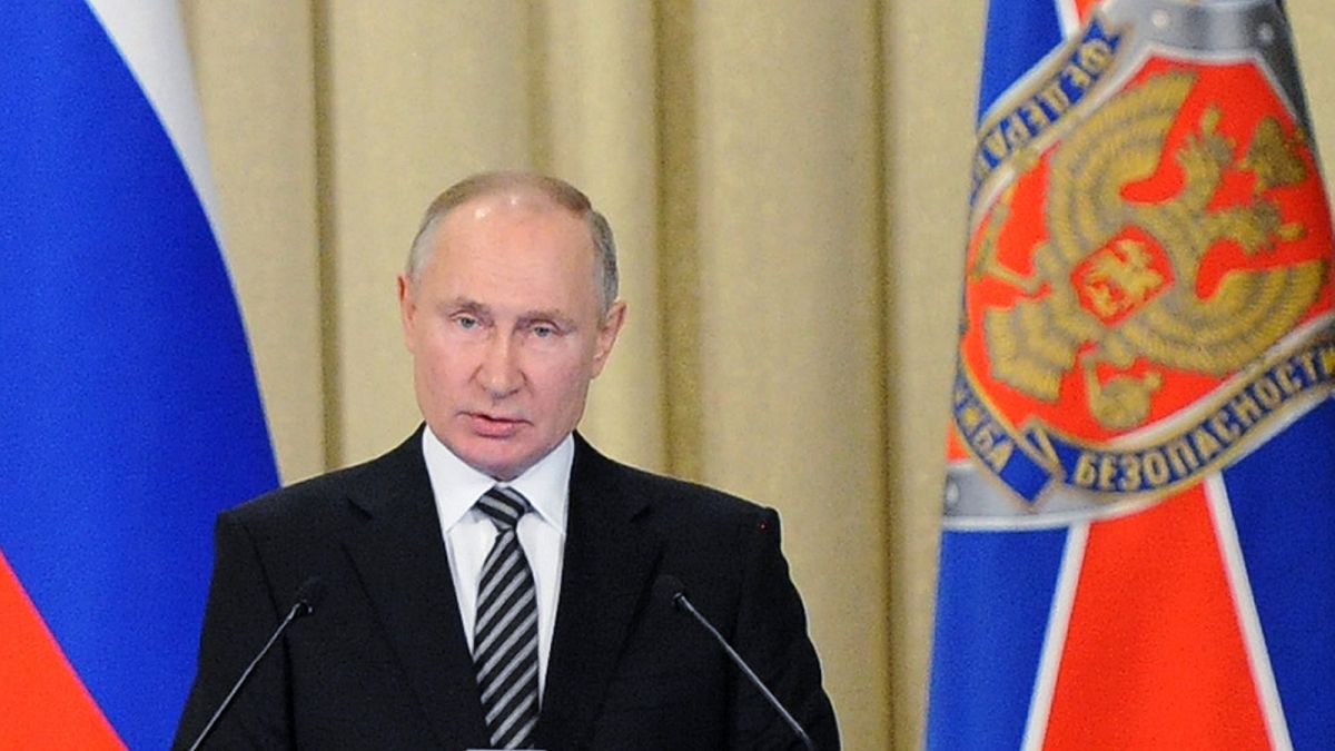 Vlagyimir Putyin a Szövetségi Biztonsági Szolgálat előtt mond beszédet 2021. február 24-én
