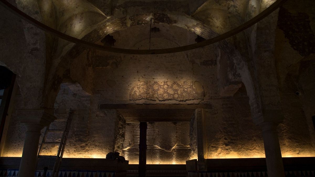 کشف حمام قرن دوازدهمی از درون یک بار در سویل اسپانیا