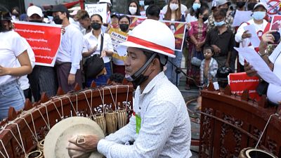 Myanmar protest with folk song