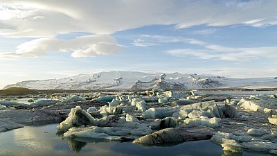 Vista del volcán Oraefajokull durante un episodio sísmico en 2017.
