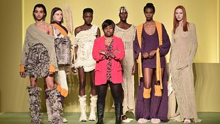 Cinq stylistes d'origines africaines ouvrent la Fashion Week de Milan