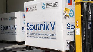 Sputnik V, Covid-19'a karşı onaylanan ilk aşı olmuştu. (Ağustos 2020)