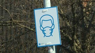 Hinweis auf Maskenpflicht in Düsseldorf