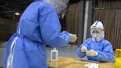 Çin'in başkenti Pekin'de bir Covid-19 test merkezi (arşiv)