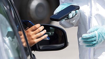 App zum Nachverfolgen von Kontakten in der Coronokrise - Symbolbild