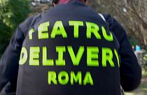 Theater statt Essen: Italienische Schauspieler liefern Kunst
