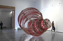 Obra "Descending Light" de Ai Weiwei