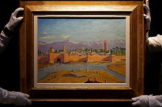 Angelina Jolie vende quadro de Churchill 