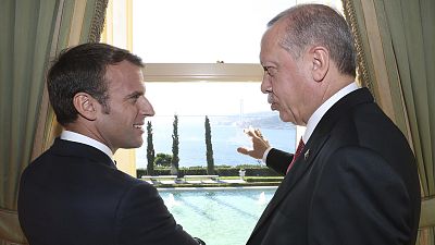 Fransa Cumhurbaşkanı Emmanuel Macron, Türkiye Cumhurbaşkanı Recep Tayyip Erdoğan