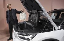 Archives : le patron de Volvo devant un des modèles 100% électriques de la gamme - le 16/10/2019 à Los Angeles (Etats-Unis)