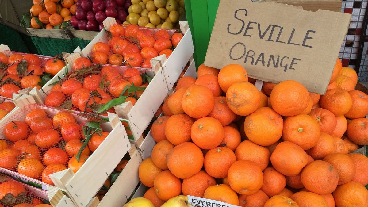 Seville Is Turning 35 Tonnes Of Unwanted Oranges Into Electricity Euronews