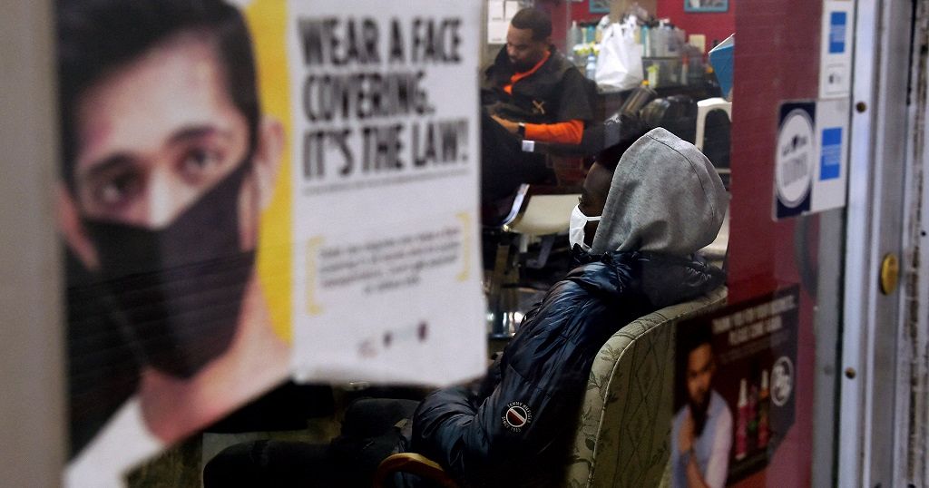 African-American barber fights vaccine misinformation - Vimarsana News
