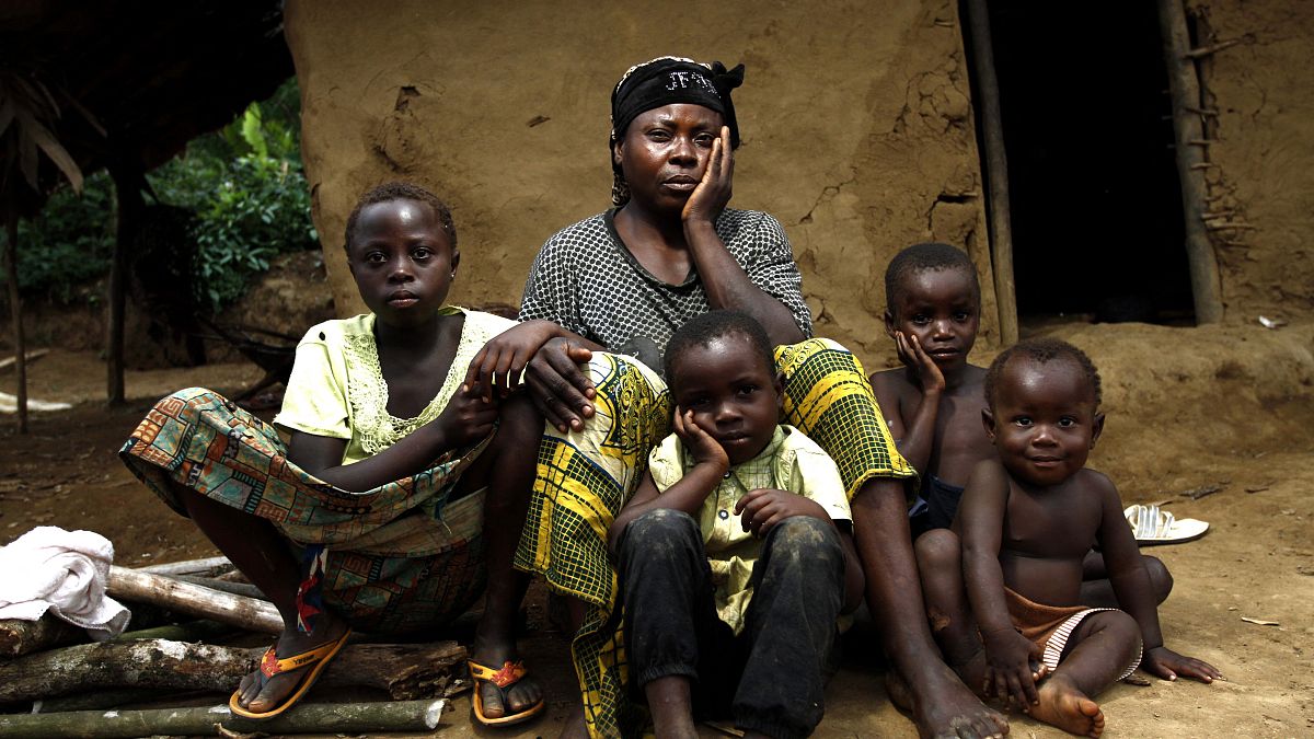 زينه نيانغوما اغتصبت مع ابنتها (ليست في الصورة) - رواندا