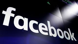 Facebook siyasi içerikli reklam yasağını kaldırıyor