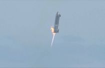 SpaceX-Rakete setzt sicher auf - und explodiert