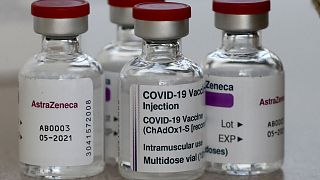 Doses du vaccin AstraZeneca photographiées dans un centre de soin à Londres, au Royaume-Uni, le 5 février 2021