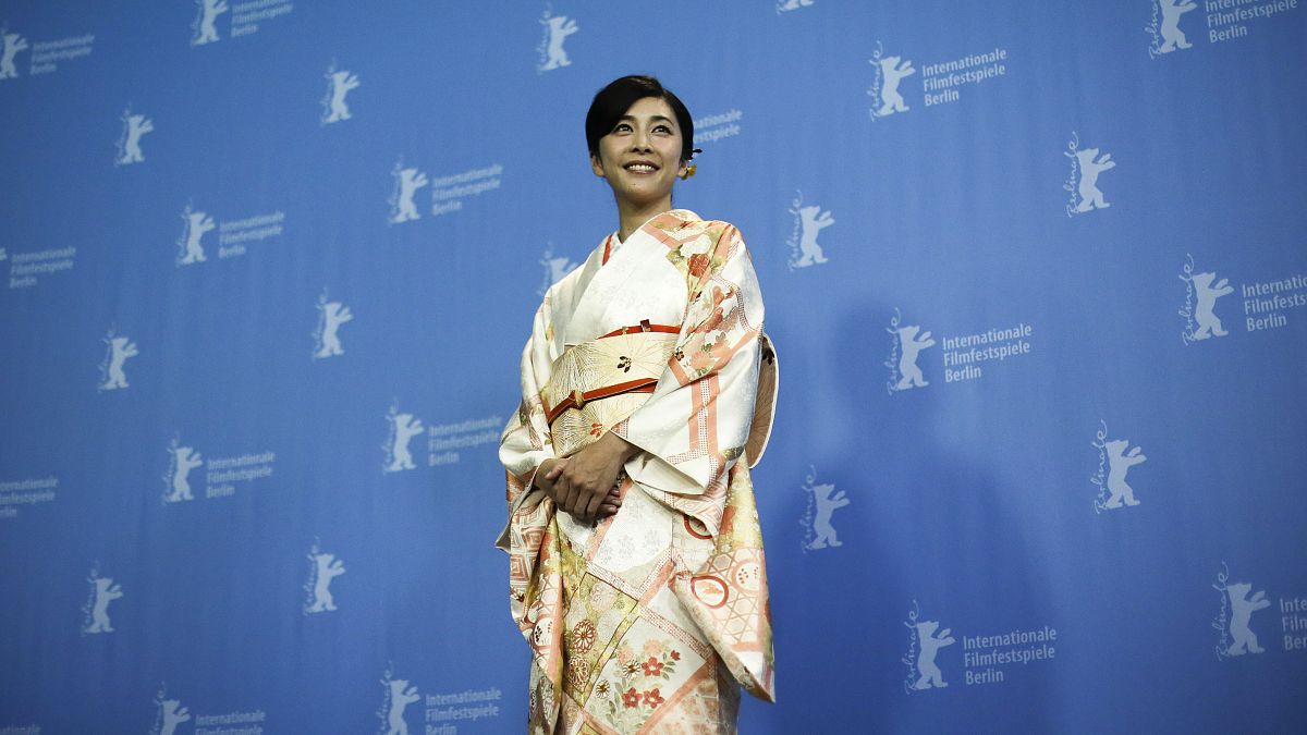 Juko Takeucsi színésznő, aki szeptemberben 27-én lett öngyilkos