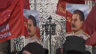 Sztálin sírjánál tartottak megemlékezést az oroszországi kommunisták