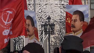 ادای احترام کمونیست‌های روسیه به استالین در سالگرد مرگ او