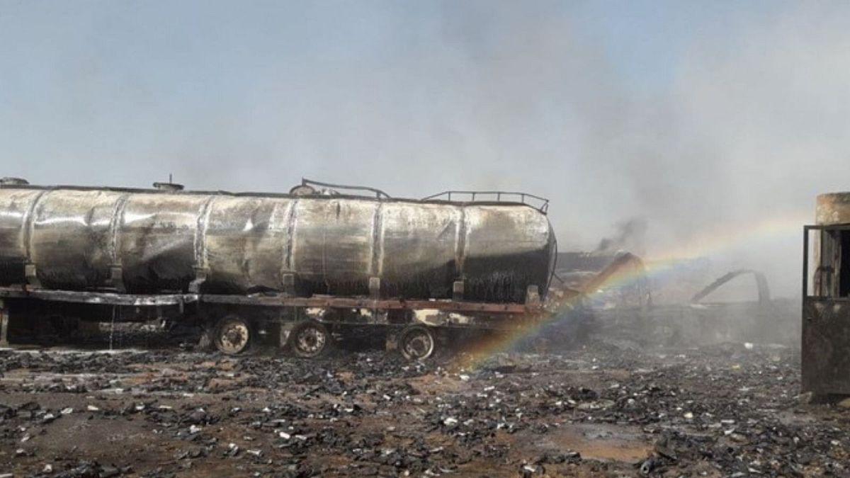آتش‌سوزی در مخازن سوخت در گذرگاهی مرزی ایران و افغانستان