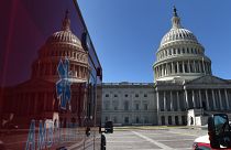 Megszavazta az amerikai szenátus az 1,9 ezer milliárdos mentőcsomagot