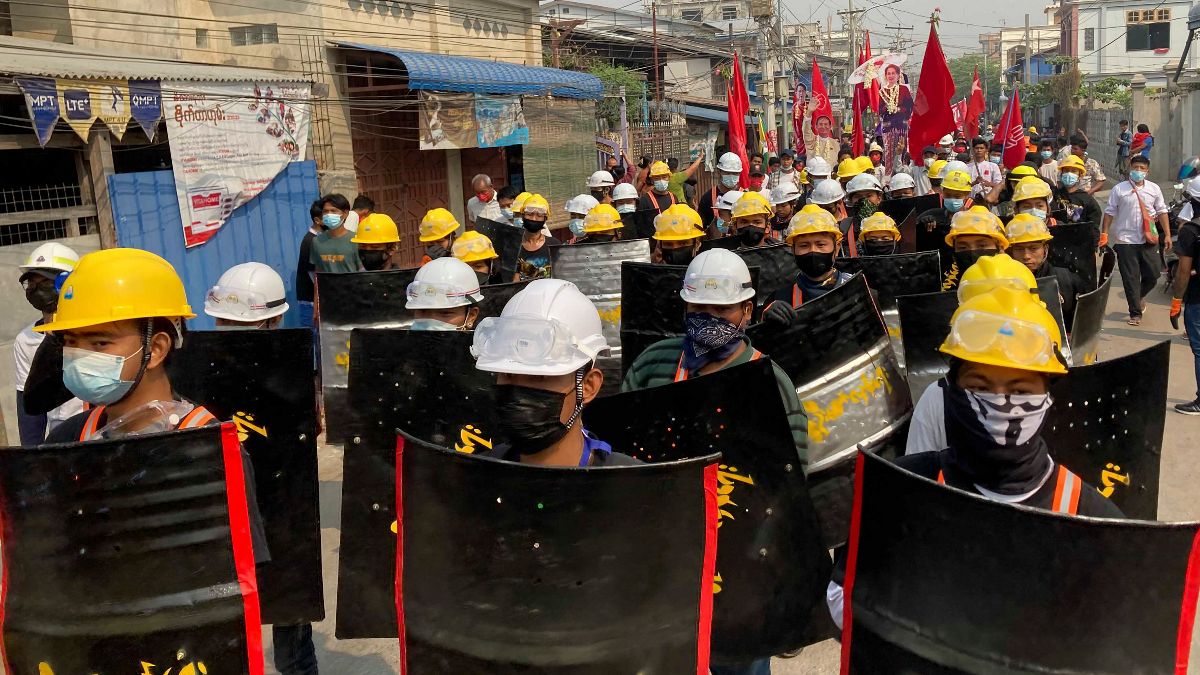 ادامه ناآرامی‌ها در میانمار؛ سه تظاهرکننده دیگر روز دوشنبه جان باختند