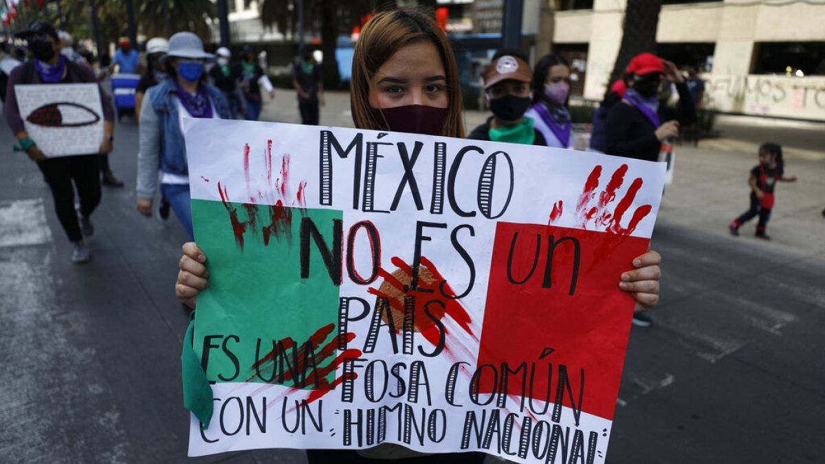 "Il Messico non è un paese: è una fossa comune con un inno": 