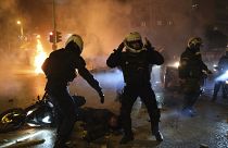 Φωτογραφία από τα άγρια επεισόδια στη Νέα Σμύρνη σε πορεία κατά της αστυνομικής βίας