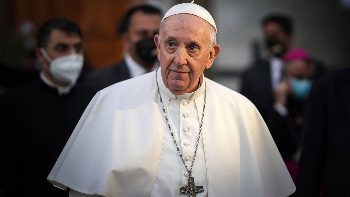 Papa Francis, Irak ziyaretini değerlendirdi: Silahları teröristlere kim sattı?