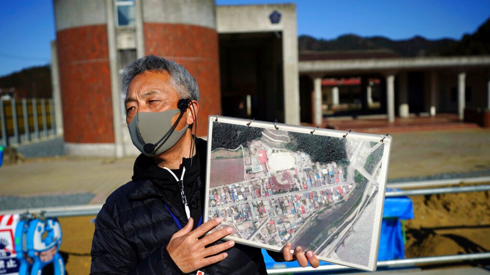 Man Who Lost Daughter In Japan Tsunami To Run In Olympic Torch Relay Euronews