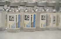 Le fiale del vaccino Johnson & Johnson a Denver il 6 marzo scorso