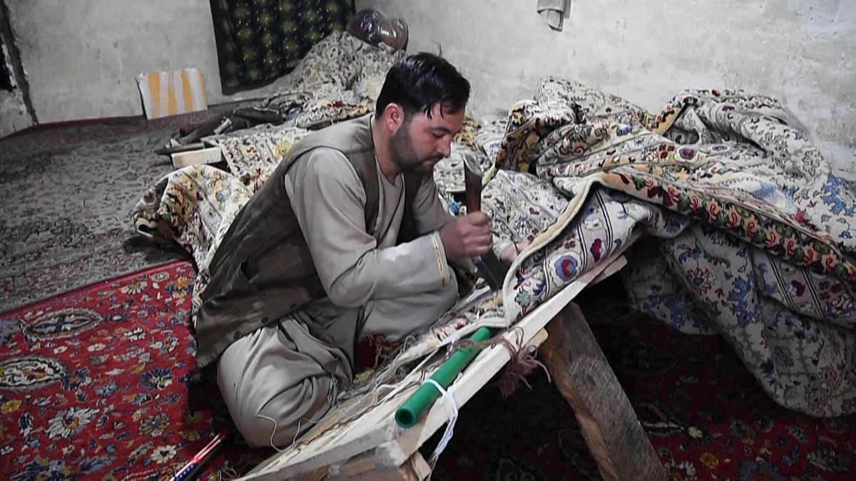 صيد السجاد التقليدي - أفغانستان