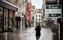 Straßenszene in Haarlem während des Lockdowns
