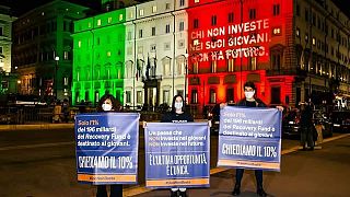 حملة إيطالية لمواجهة بطالة الشباب المرتفعة بسبب أزمة كورونا