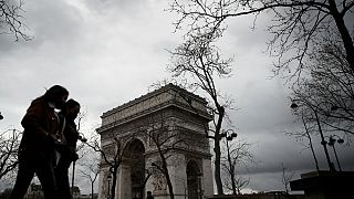 L'arco di trionfo a Parigi, Francia