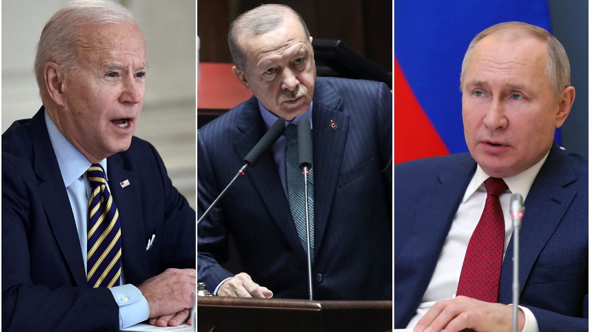 الرئيس الروسي فلاديمير بوتين والرئيس التركي رجب طيب آردوغان والرئيس الأمريكي جو بايدن 