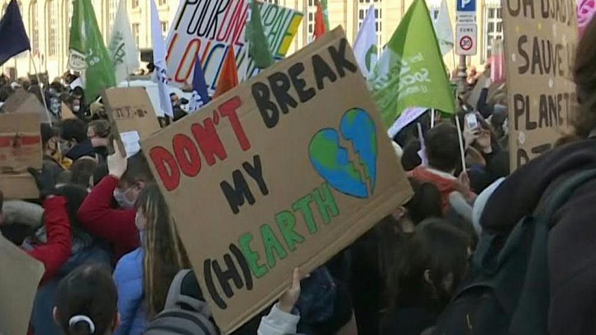 مظاهرات في باريس من أجل حماية الطبيعة