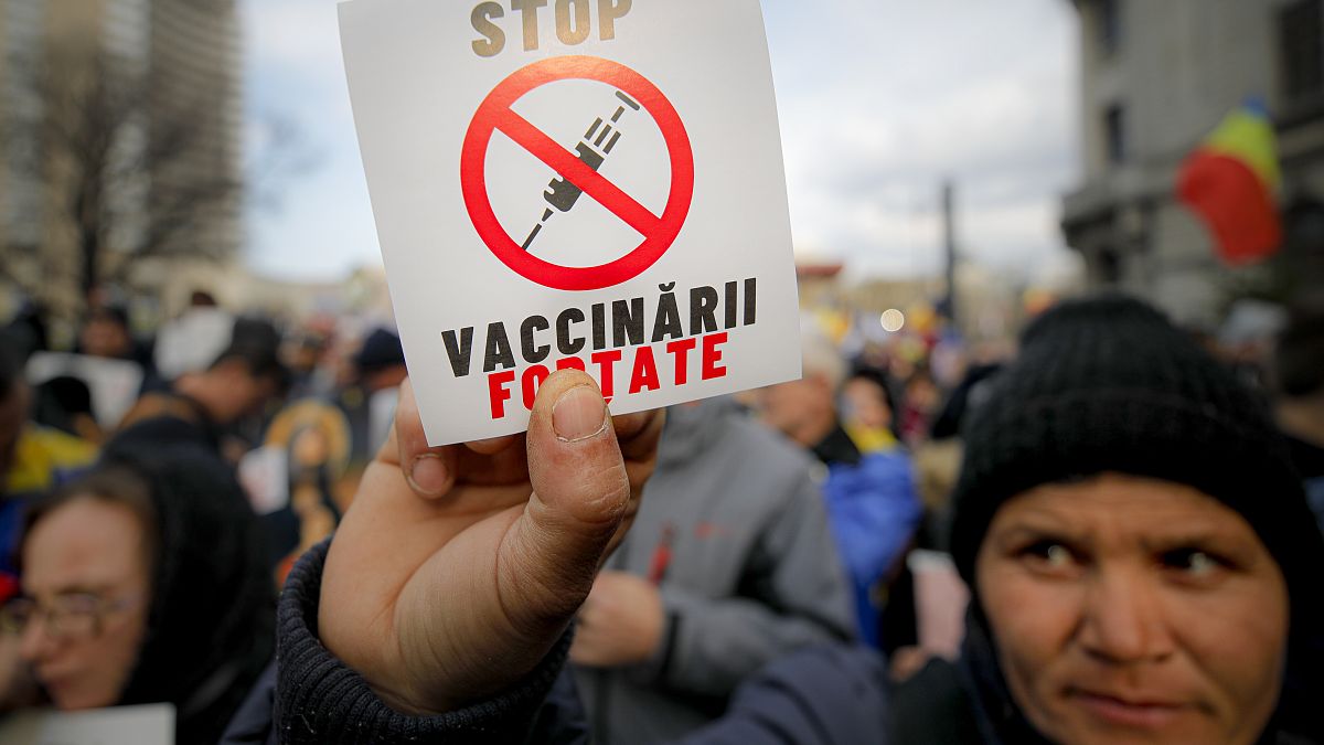 Manifestation contre les restrictions sanitaires à Bucarest en Roumanie, le 20/03/2021