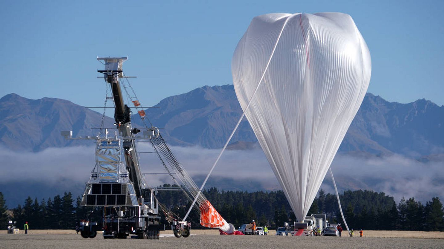 Can a huge balloon dropping chalk from the sky help slow climate ...