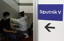 Vaccins : Sputnik V et AstraZeneca dans le viseur européen