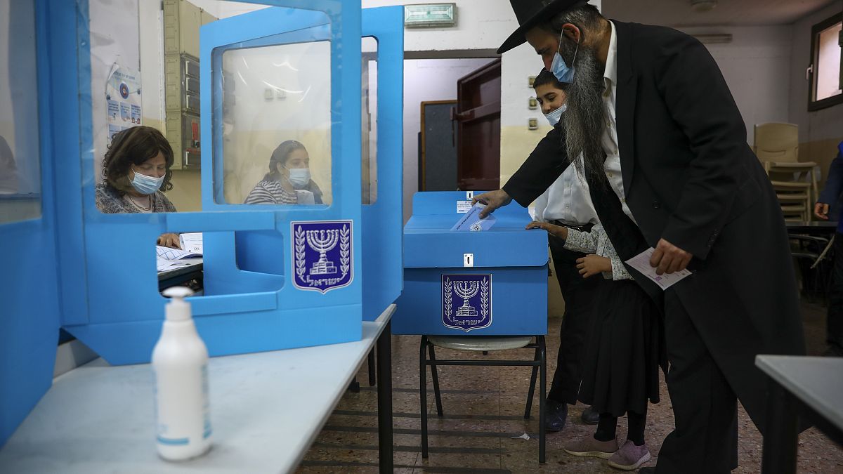 Israël : le Likoud de Benjamin Netanyahou en tête des législatives (sortie des urnes)
