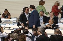José María Aznar y Mariano Rajoy en un congreso del PP (archivo)