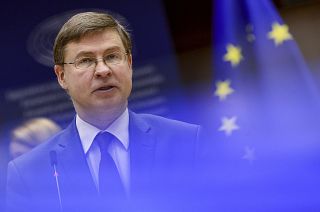 Vice-President Dombrovskis announced the new criteria to assess vaccine exports. 