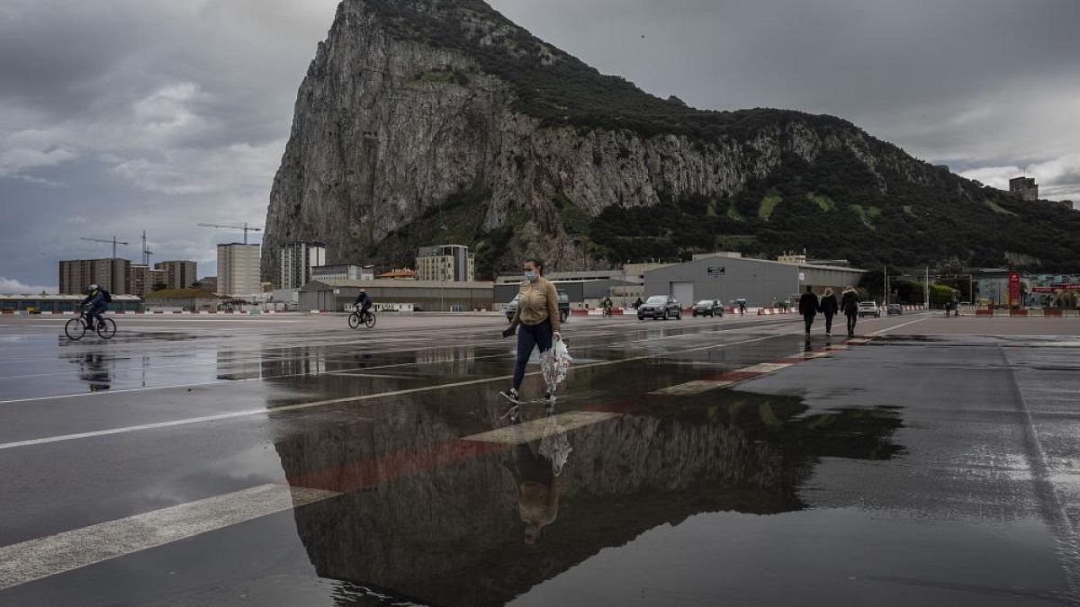 Gibraltar hat die Mehrzahl seiner Bevölkerung geimpft, der Lockdown wurde beendet
