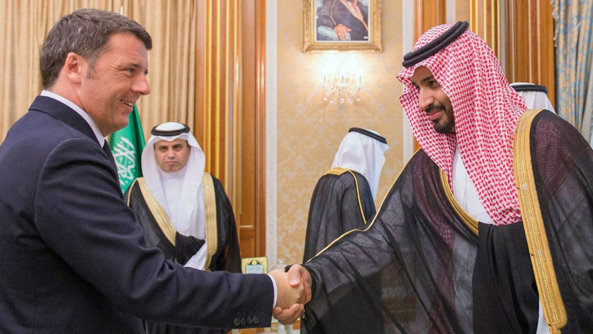 İtalya eski Başbakanı Matteo Renzi'nin Suudi Arabistan Veliaht Prensi Muhammed Bin Salman ile katıldığı konferans için 80 bin dolar aldığı iddia ediliyor.