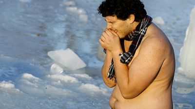 Coprirsi il collo è fondamentale per non prendere freddo