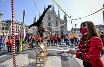 Cirkuszművészek tartottak színes demonstrációt Rómában