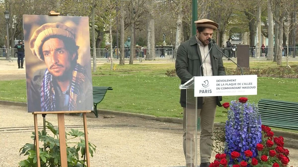 Paris ehrt ermordeten afghanischen Rebellenführer Ahmad Schah Massoud